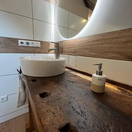 Lochhof Zwei - Eifelurlaub Mit Farmcharme Ferienhaus *