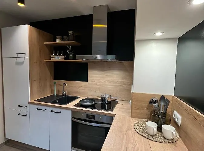 Lochhof Zwei - Eifelurlaub Mit Farmcharme هيلينثال