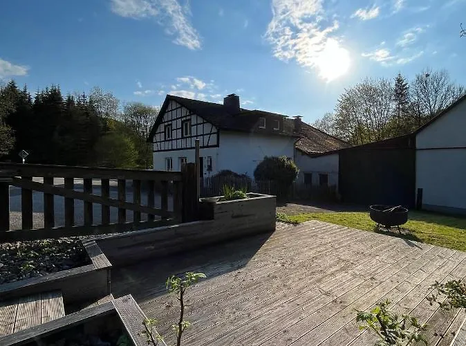 Lochhof Zwei - Eifelurlaub Mit Farmcharme *